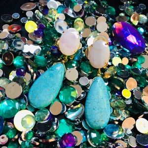 ❗️SOLD ❗️Vintage Turquoise Clip On Earrings